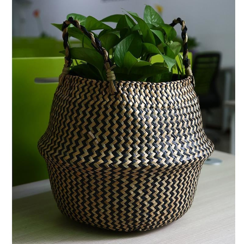 Stylish Seagrass Basket - Practical Room Decor - wallandroom.com